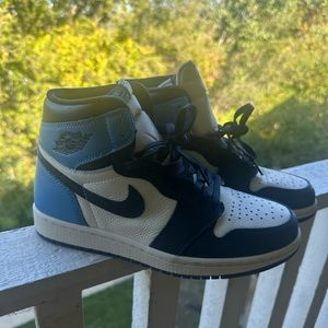 Jordan 1 Obsidian